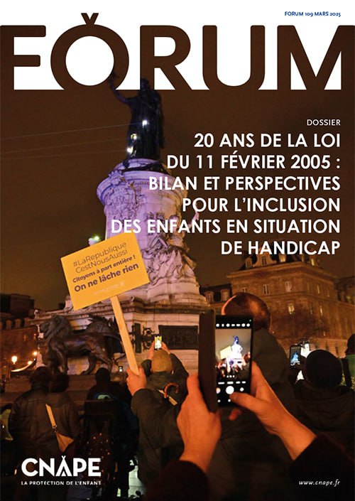 Derniere une du magazine FORUM